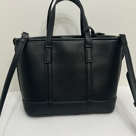 Anne Klein Black Crossbody Bag with Detachable Zip Pouch and Gold Hardware - Picture 4 of 15